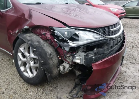 2018 Chrysler Pacifica Limited z USA, uszkodzony, nr VIN 2C4RC1GG8JR320682